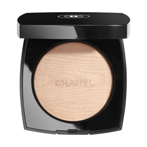 chanel poudre caresse powderlights|POUDRE LUMIÈRE Highlighting powder 10 .